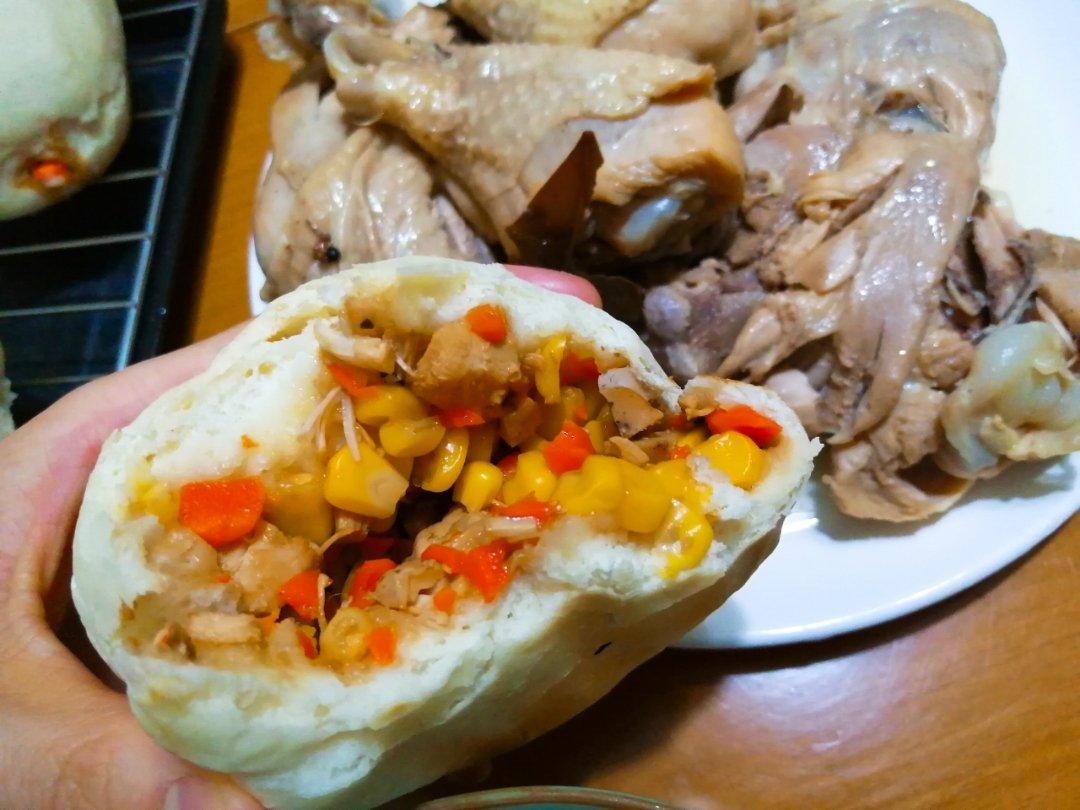 日式鸡肉玉米包