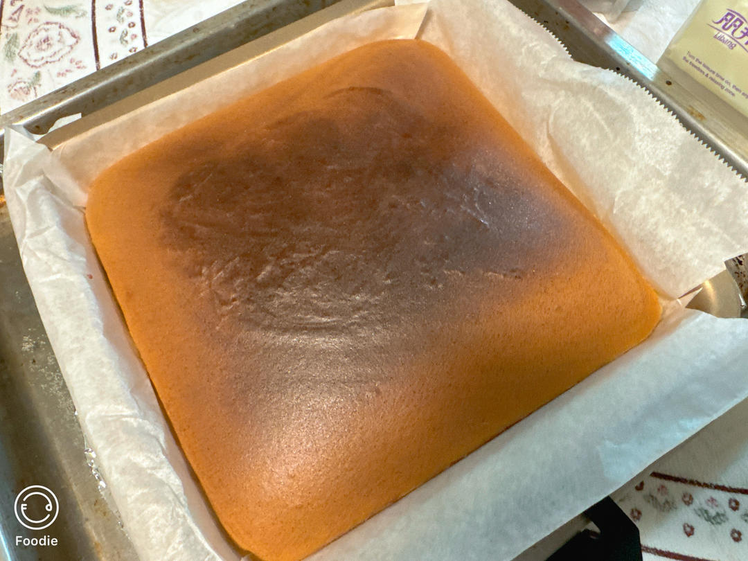 堪比柯基屁股
爆浆芝士🧀古早蛋糕