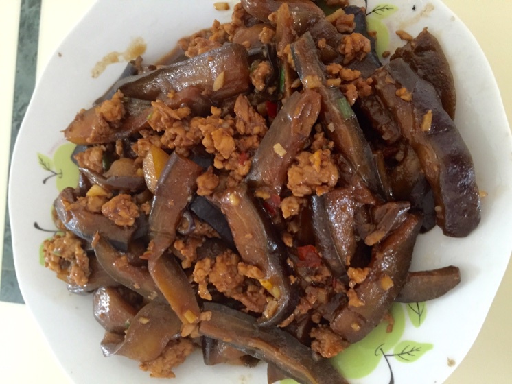 酱香肉末烧茄子