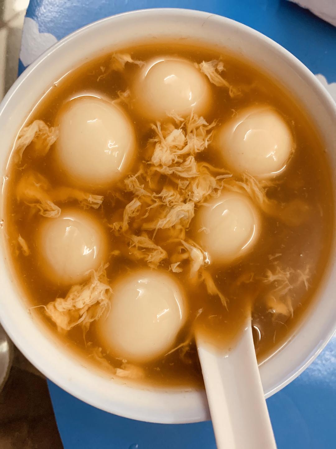 花生汤圆糖水的做法