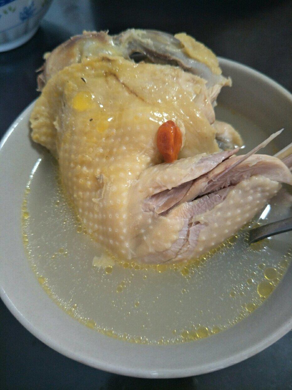 香菇炖鸡汤