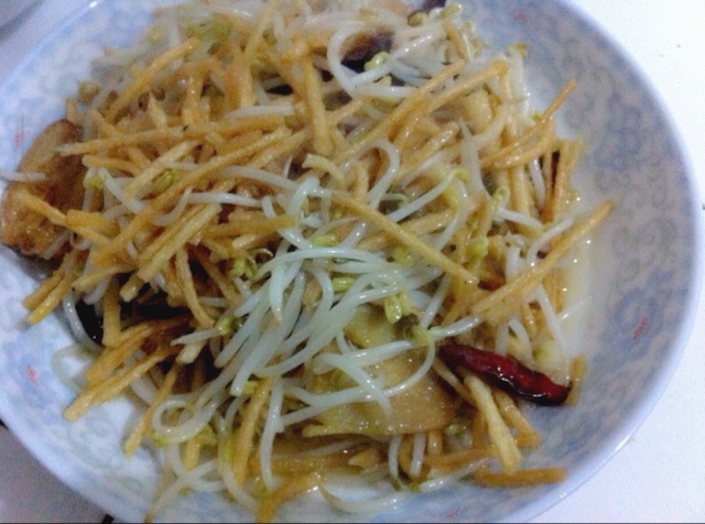 炝炒绿豆芽