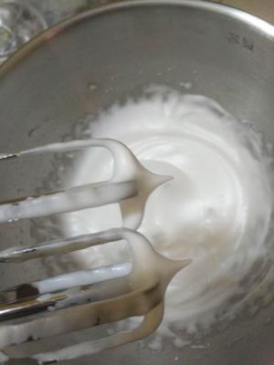 不塌腰不凹陷奶油抹面蛋糕的做法 步骤5