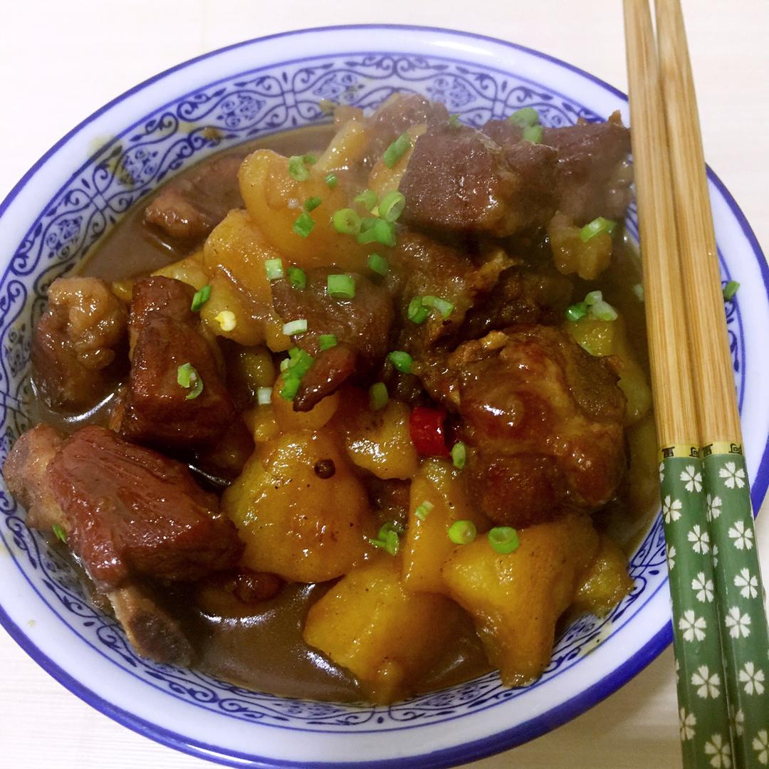 土豆炖排骨