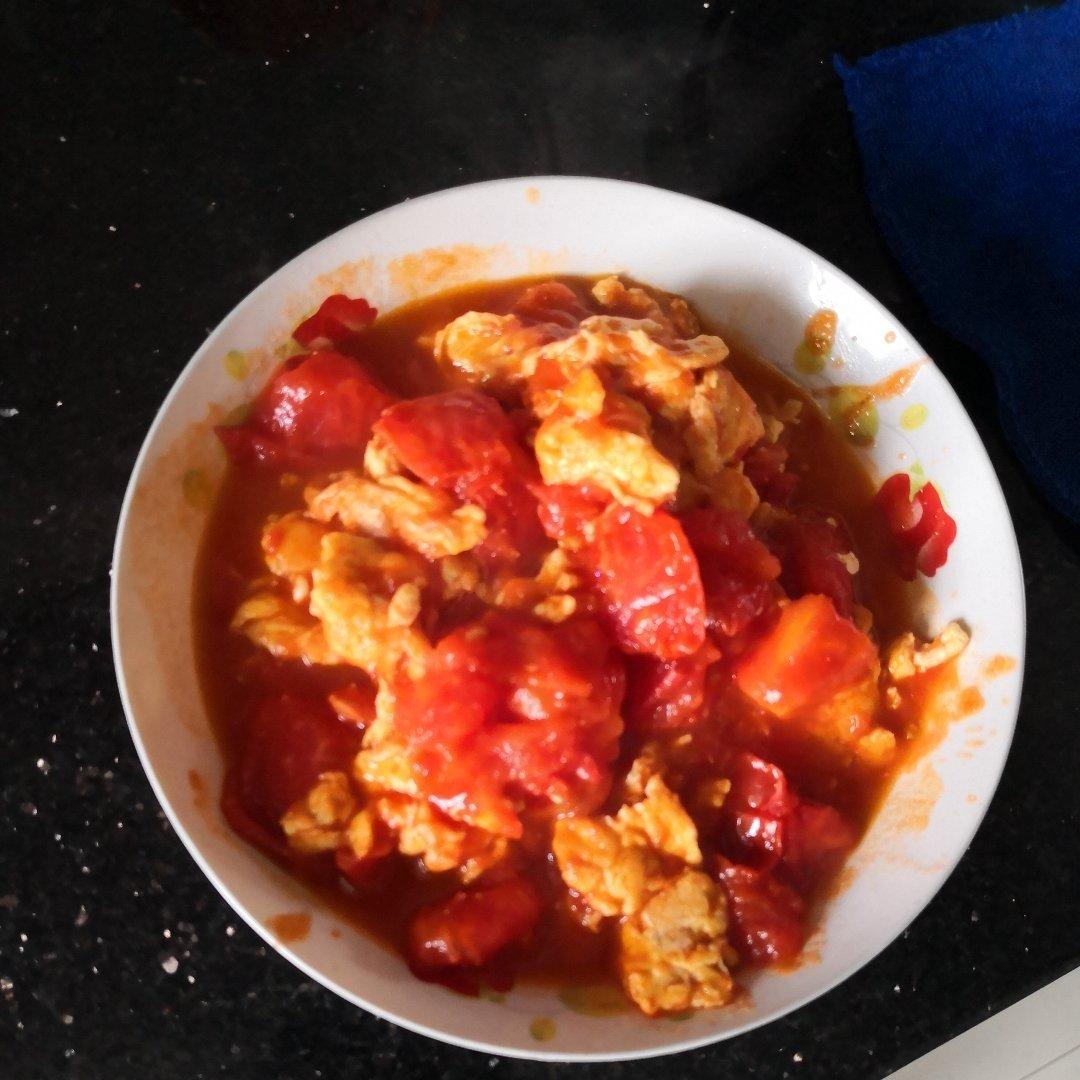 厨师长教你：“番茄炒鸡蛋”的家常做法，一看就会