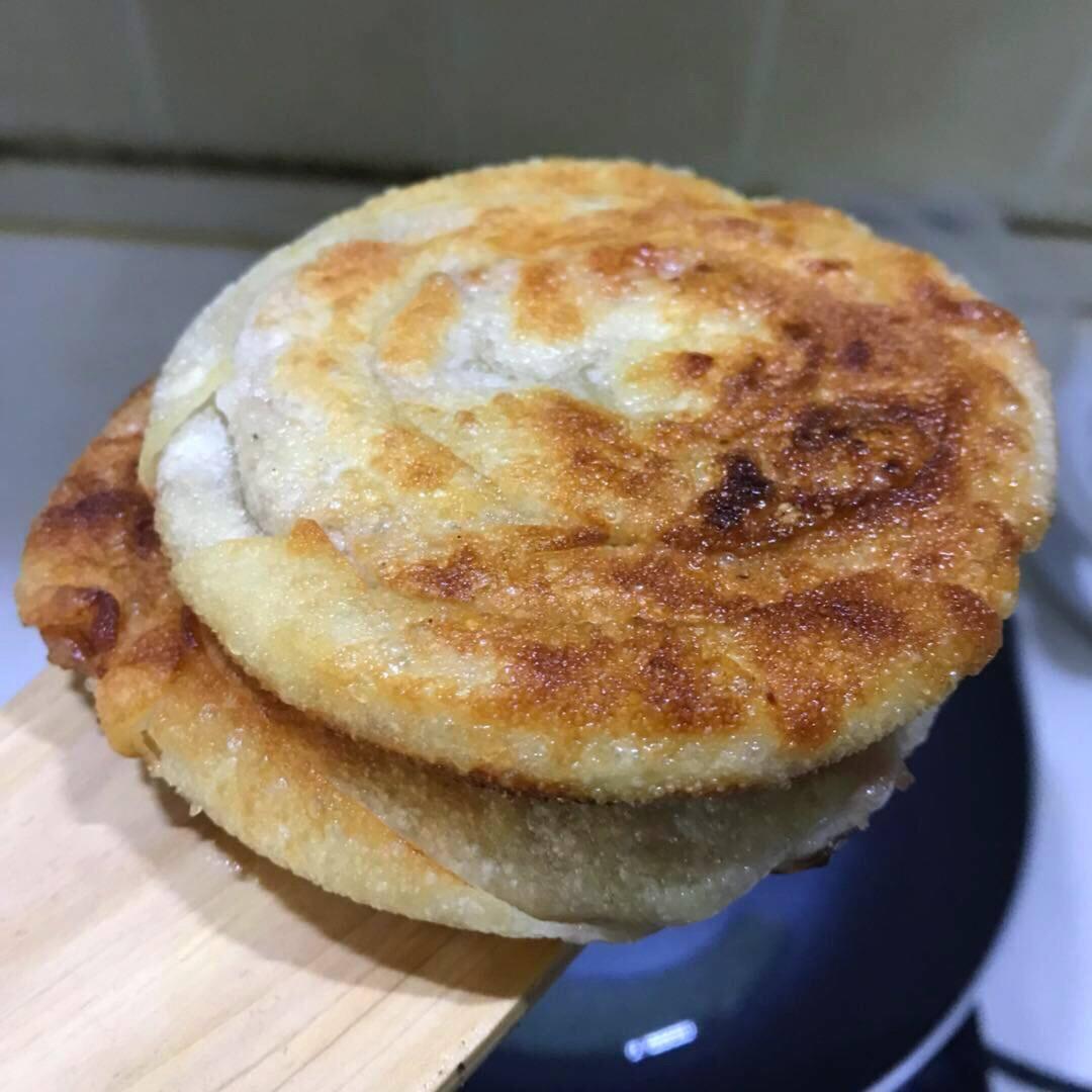 饺子皮葱油饼