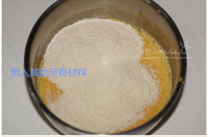 无麸质椰子粉（coconut flour）米粉磨牙棒（消耗宝宝米粉超简单）的做法 步骤2