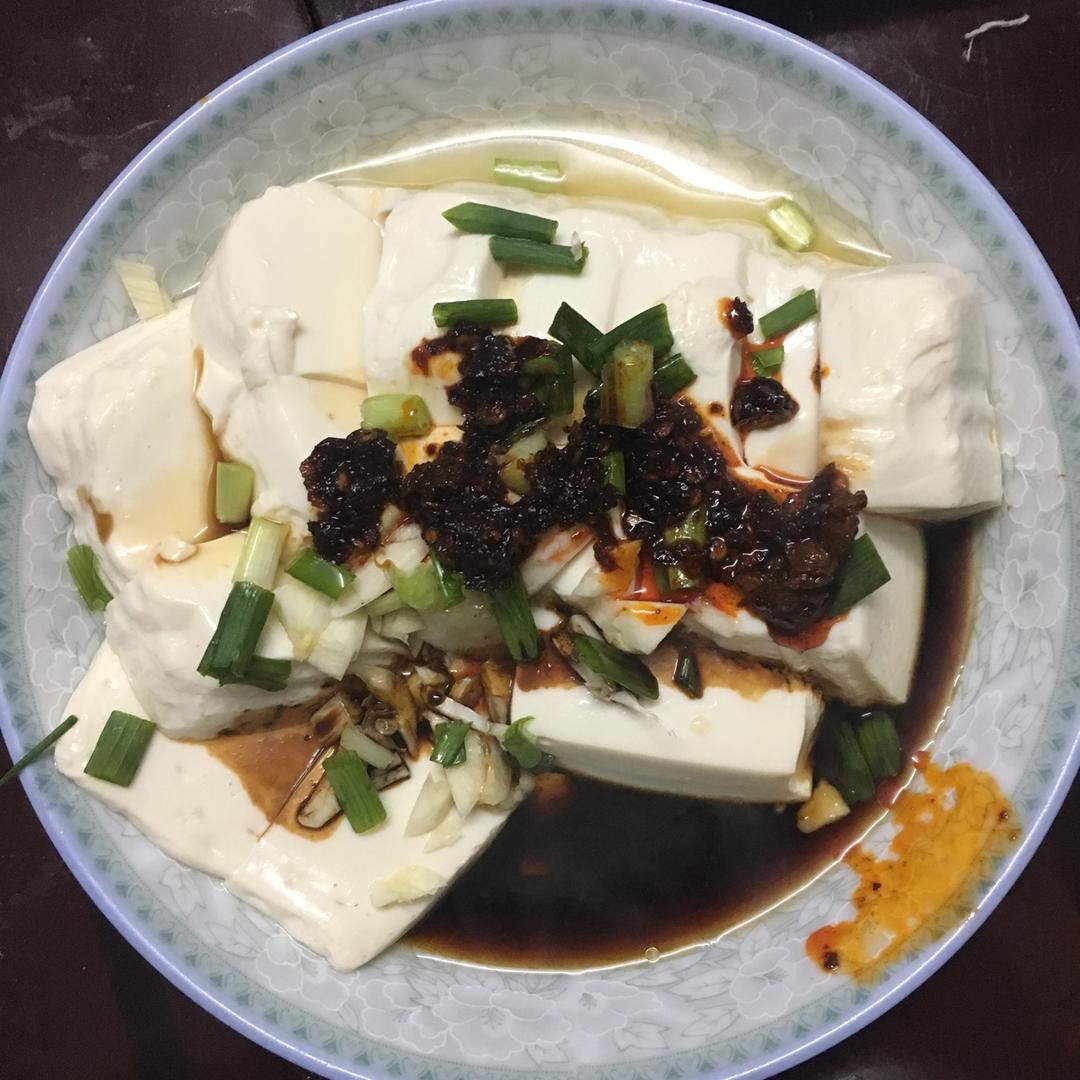 凉拌内酯豆腐