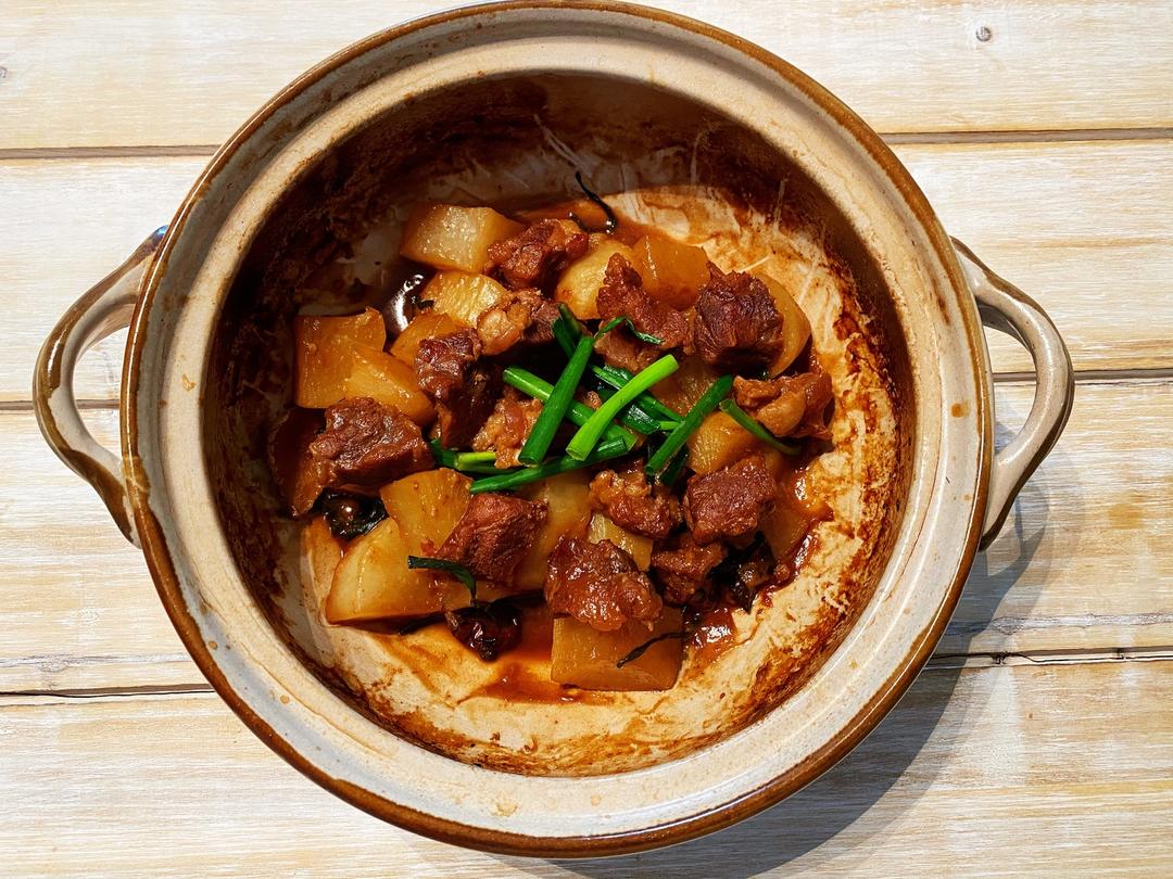 港式萝卜牛腩(柱侯酱)的做法