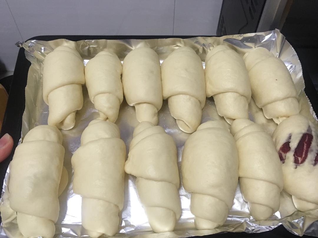 黄油面包卷