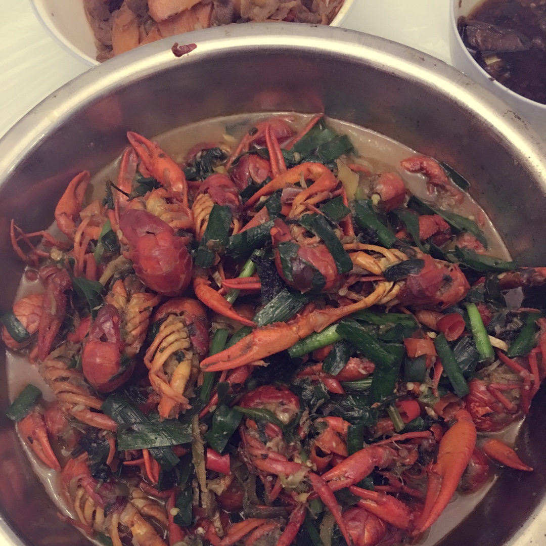 香辣小龙虾-超详细处理干净步骤！