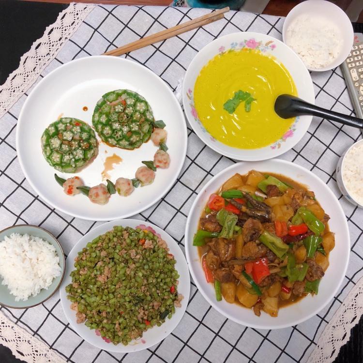 肉沫豆角下饭菜