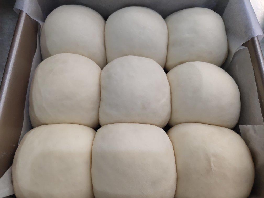 夏季这样做面包，柔软超拉丝，椰蓉餐包