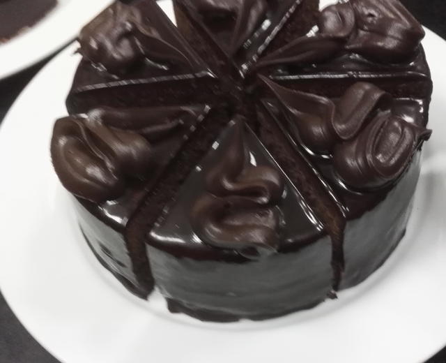 香醇黑巧克力蛋糕的做法
