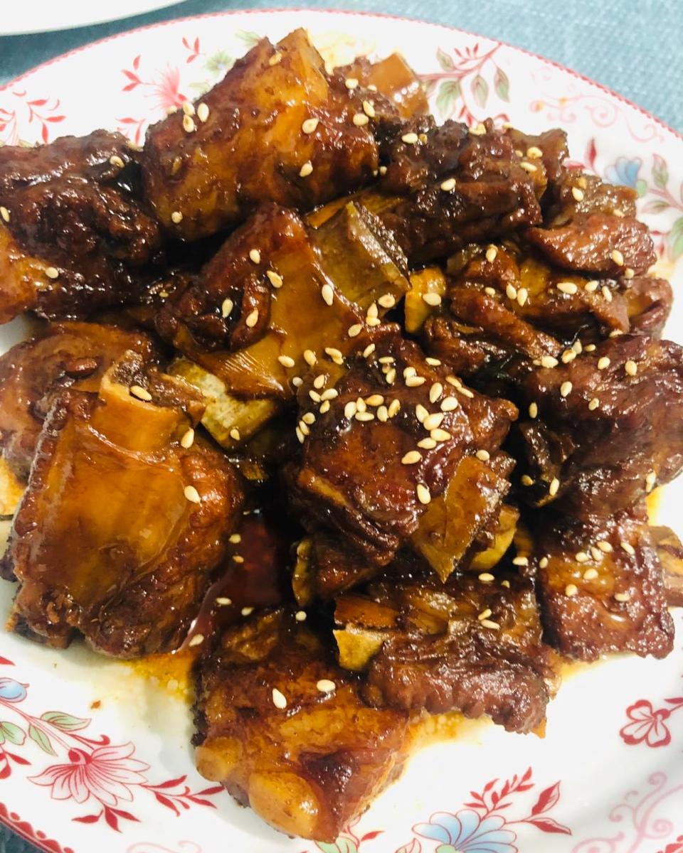 红烧排骨