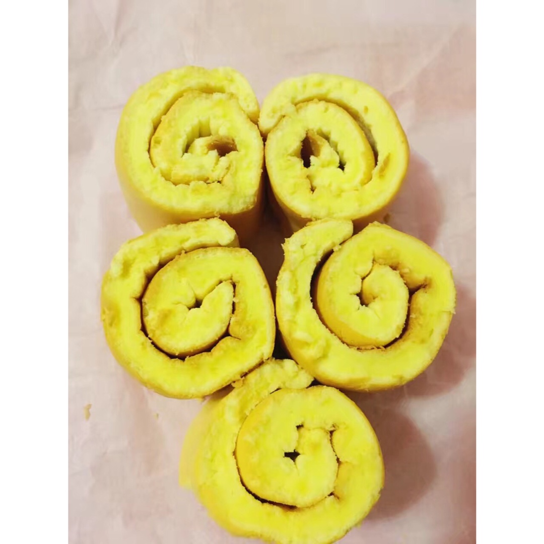 戚风奶油蛋糕卷