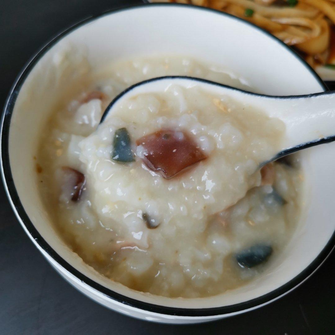 皮蛋瘦肉粥