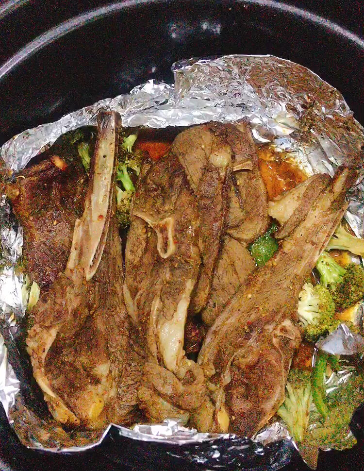 孜然羊排烤土豆