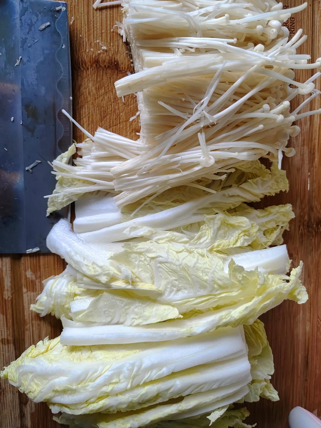 低卡低脂❗️蒜香娃娃菜金针菇好吃到转圈圈～