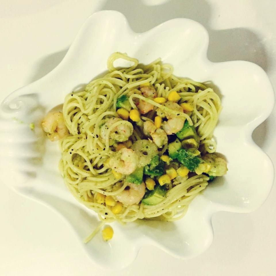鲜虾牛油果意面