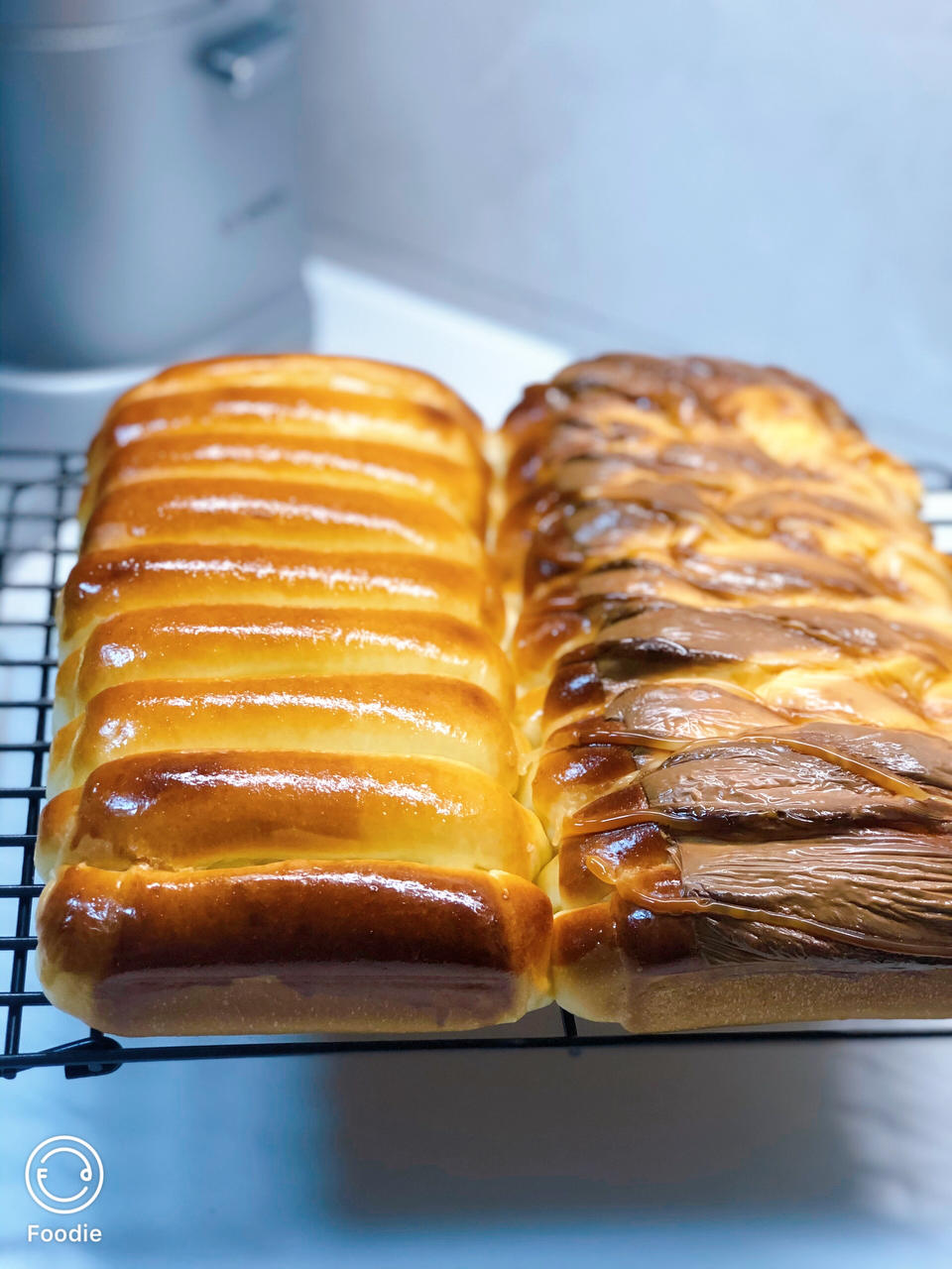 《Tinrry+》双拼芝士牛油排包