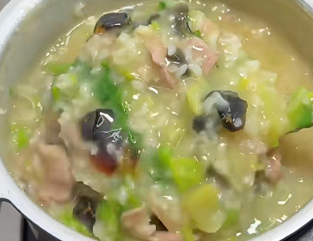 皮蛋瘦肉粥