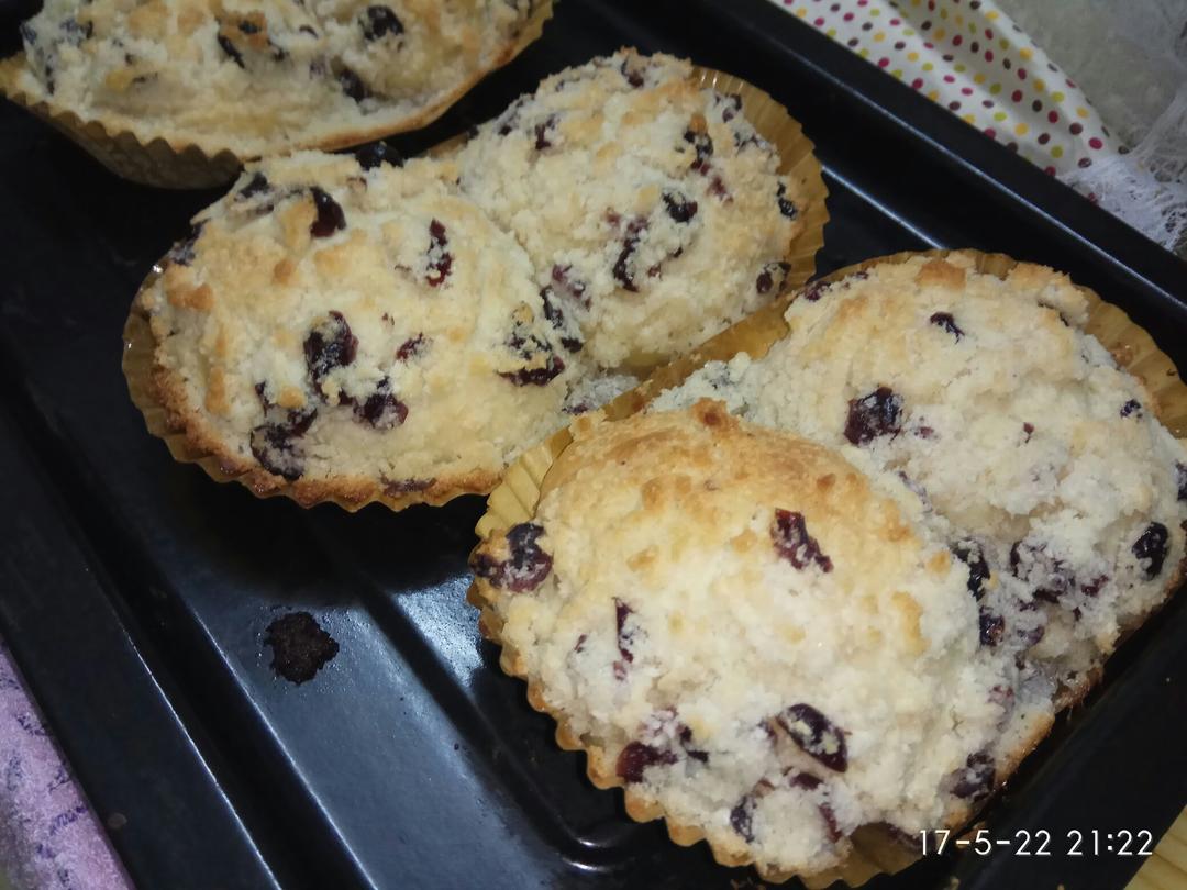 椰蓉蜜豆泡浆面包