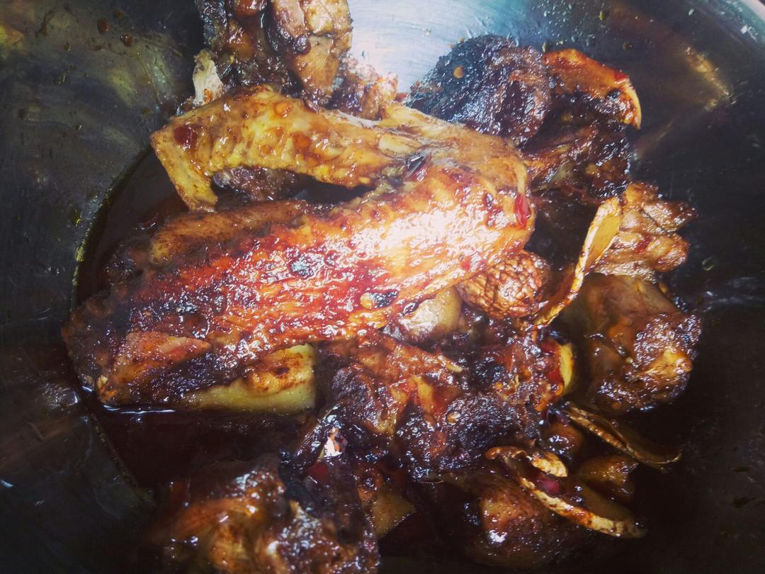 好吃到连汤汁都不剩的啤酒酱爆鸭