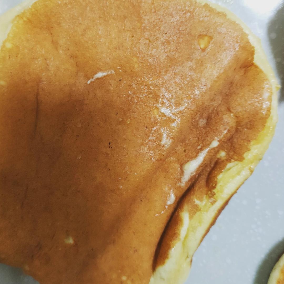 香蕉厚松饼
