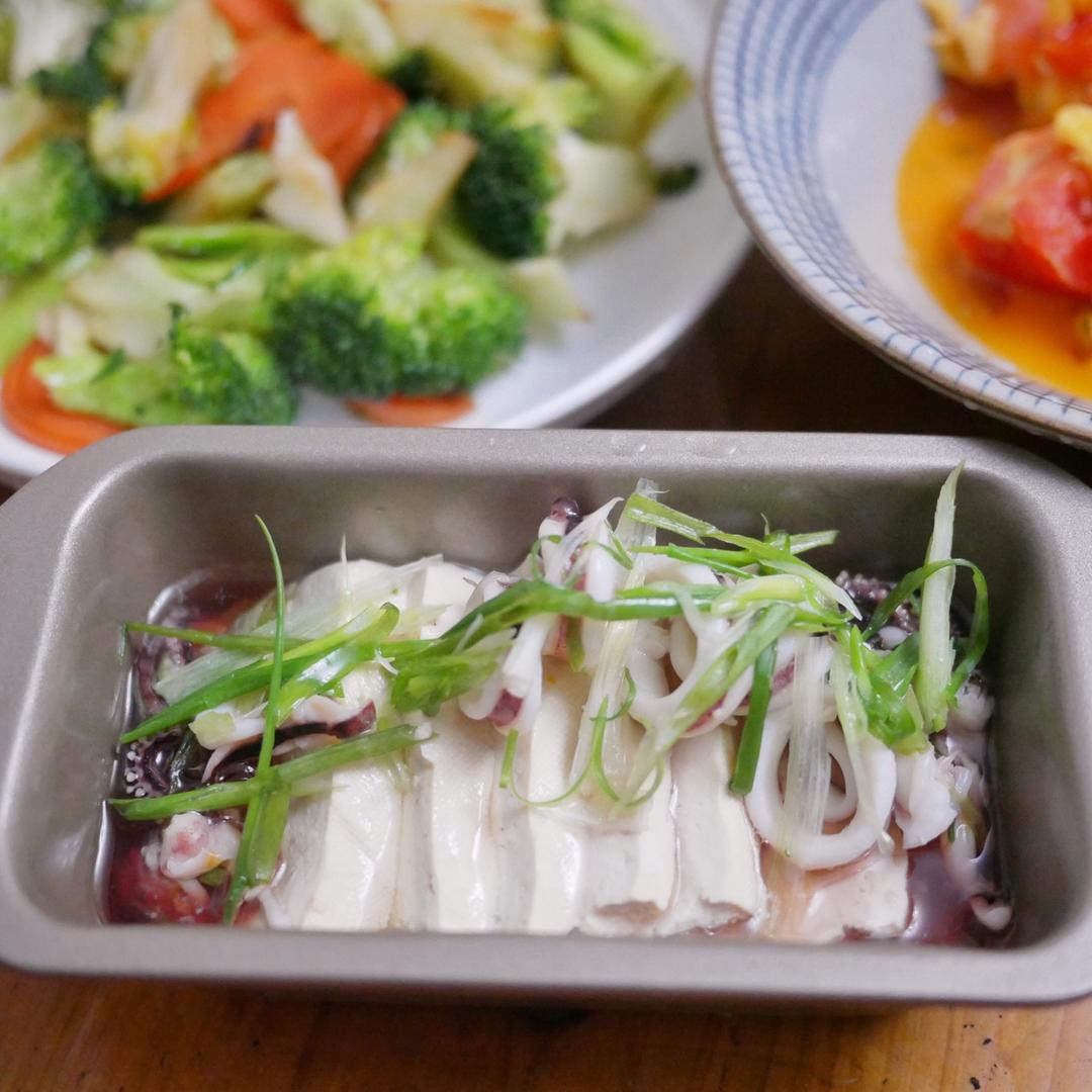 鱿鱼蒸豆腐