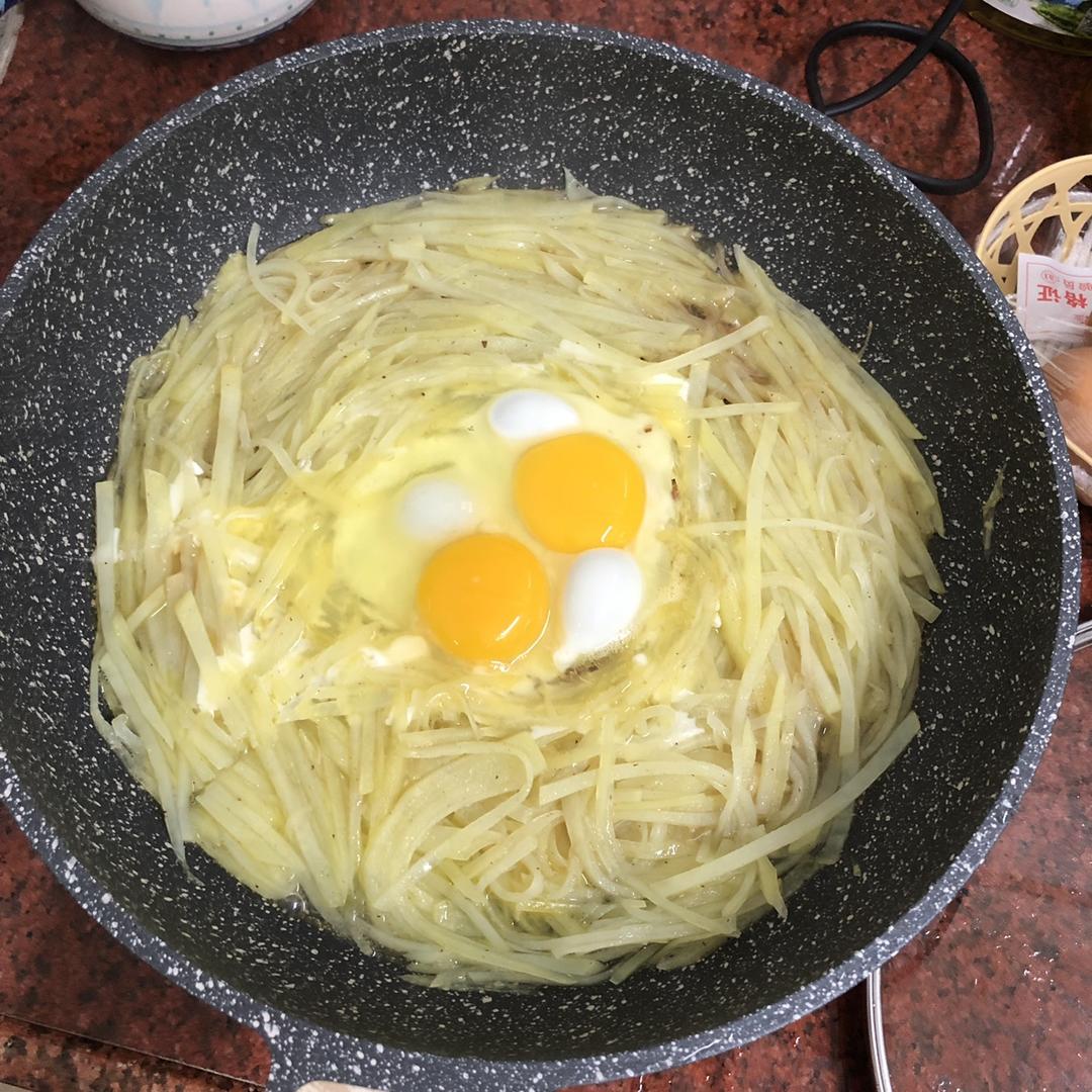 土豆丝鸡蛋饼