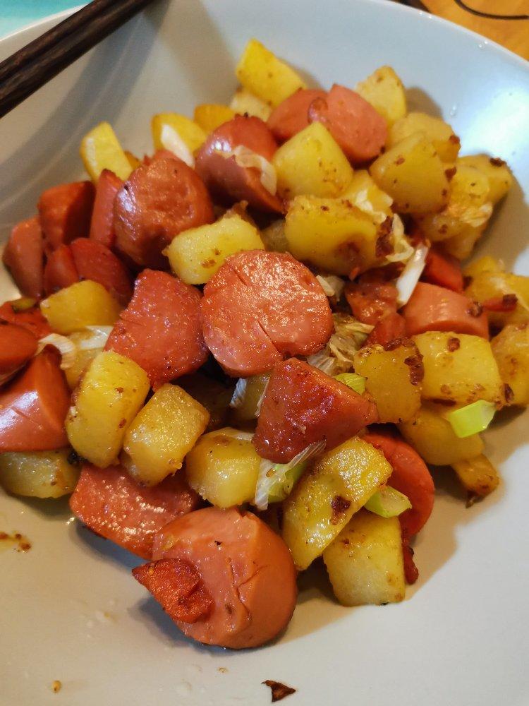 土豆火腿丁
