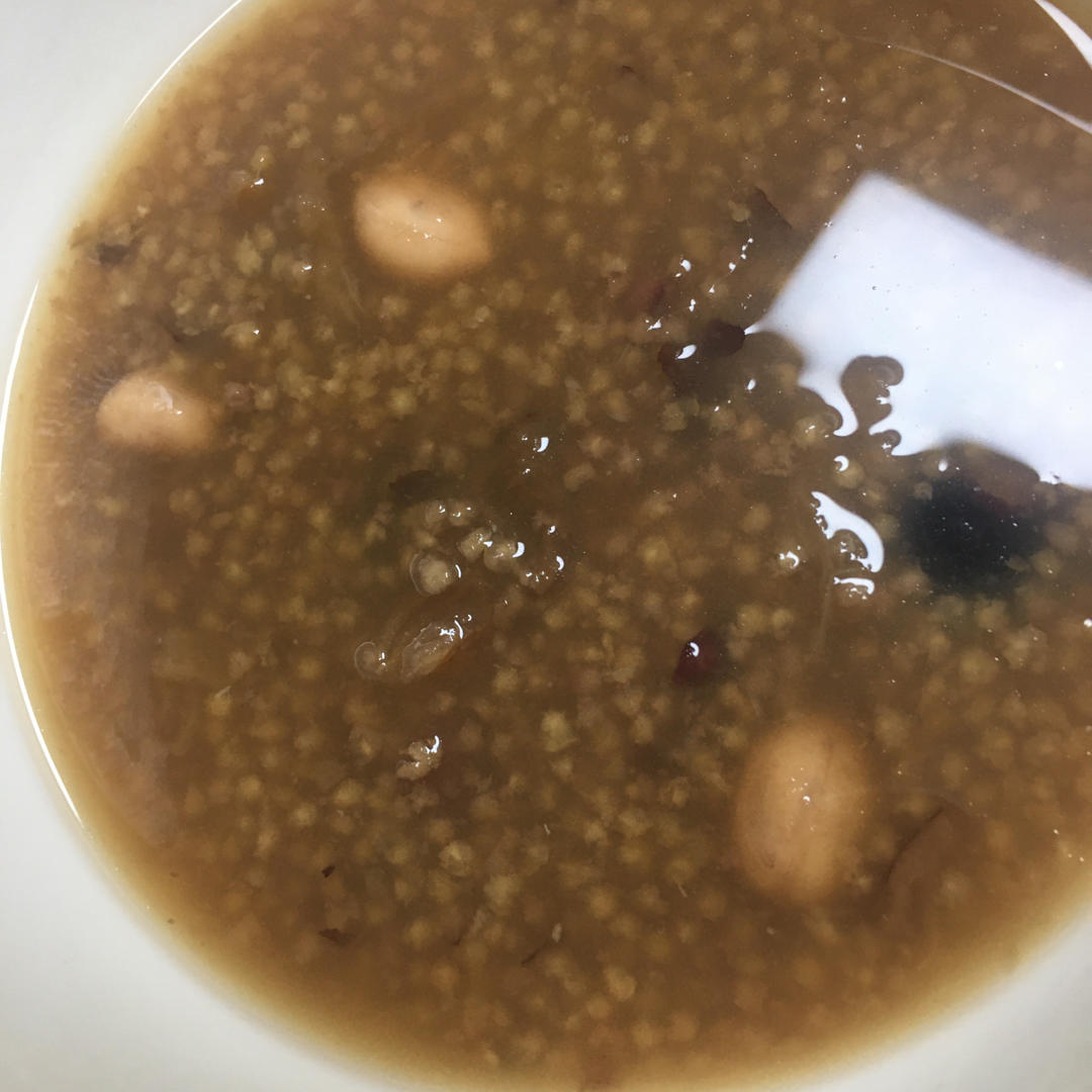 红豆红枣小米粥