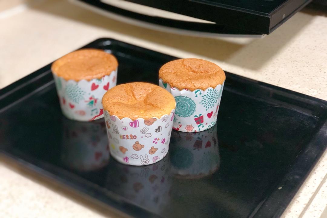 零失败~戚风纸杯小蛋糕🍰 ✨／8寸版戚风蛋糕