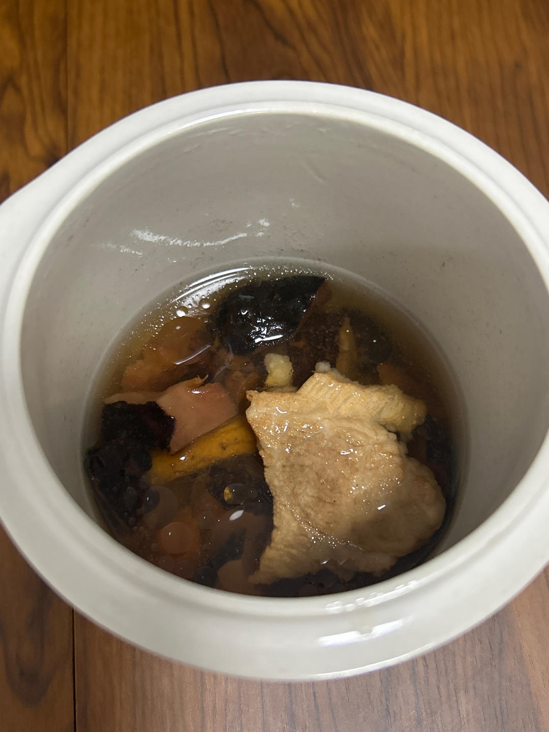 牛大力土茯苓汤