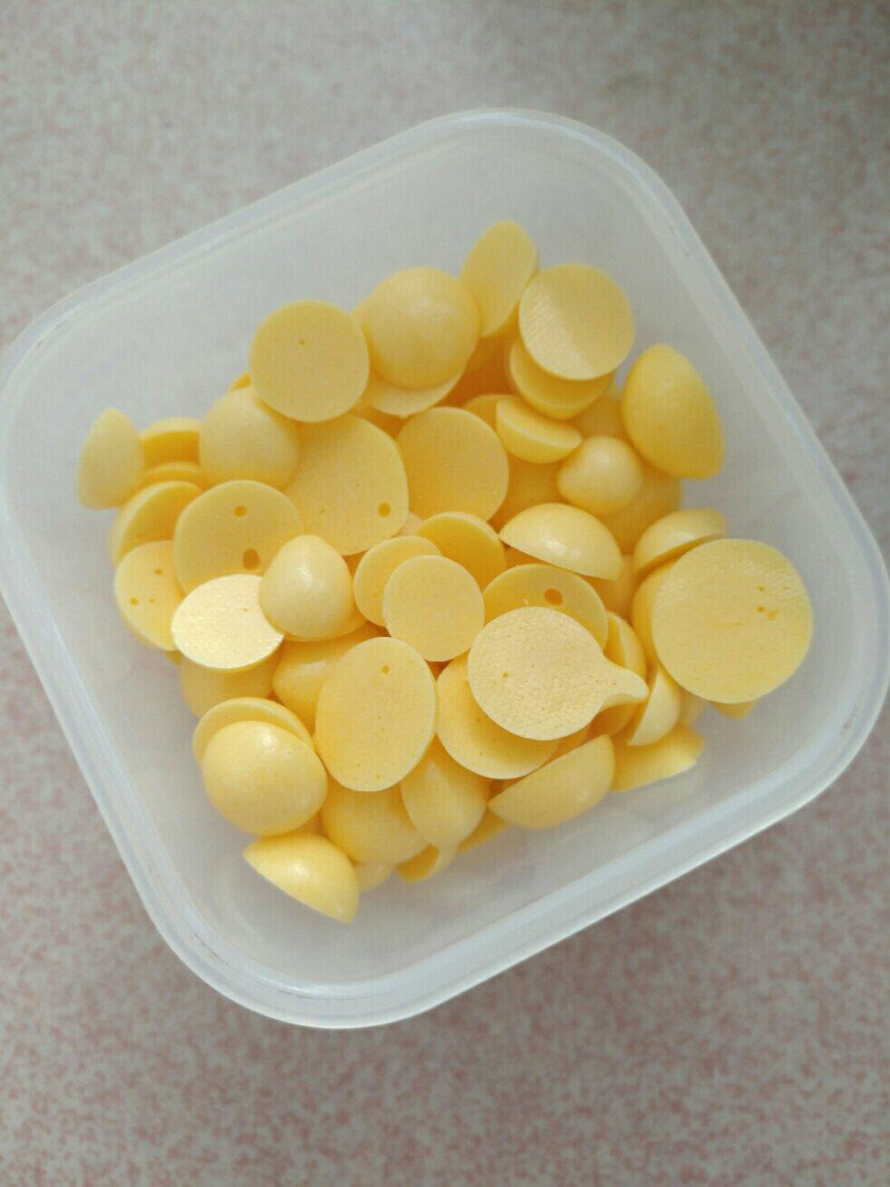 入口即化的无添加蛋黄溶豆