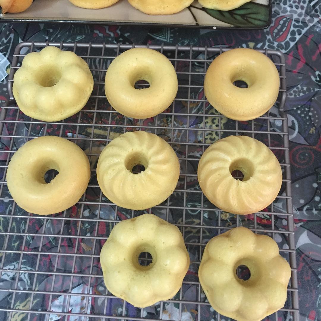 烤箱版甜甜圈