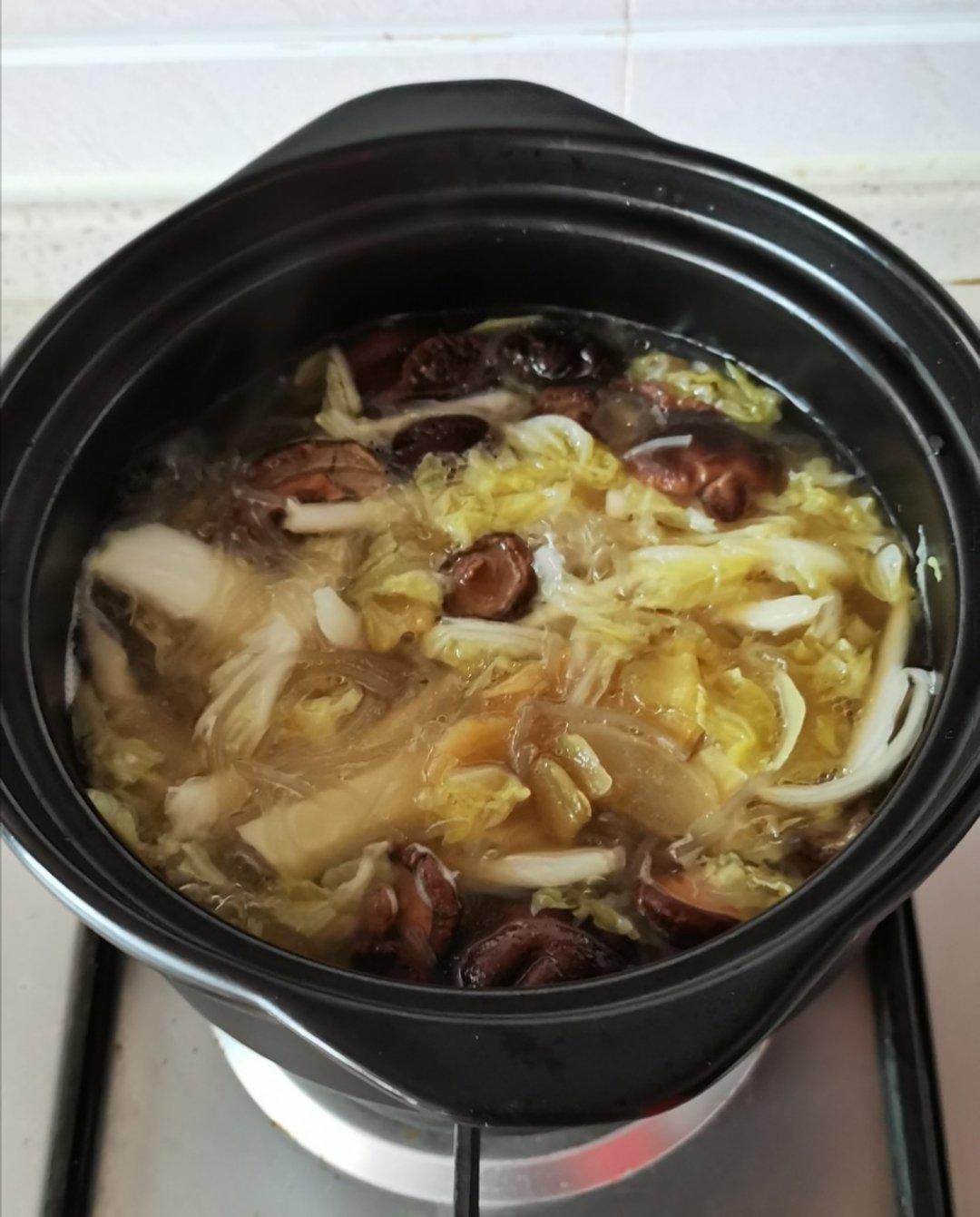 砂锅米线