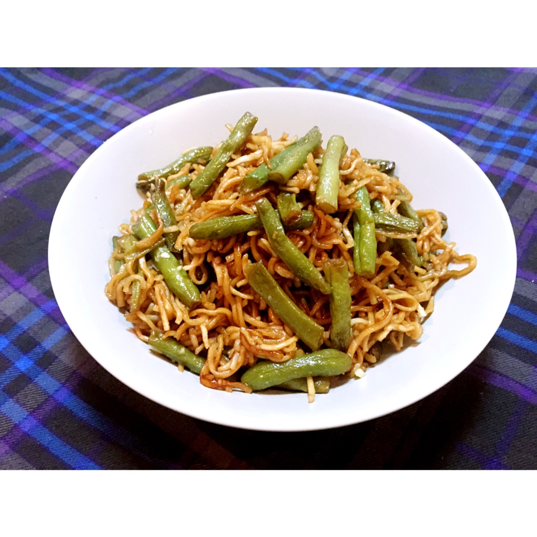 会飞的小驴做的老北京扁豆焖面