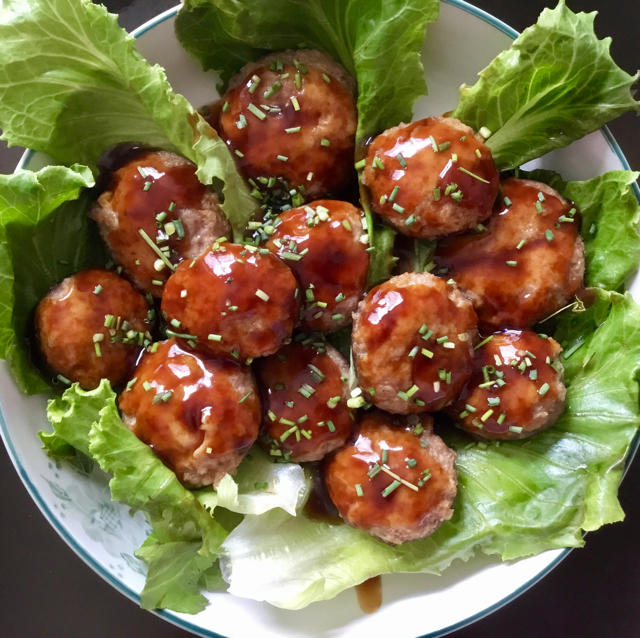 美味的肉酿香菇～～孩子爱吃的下饭菜