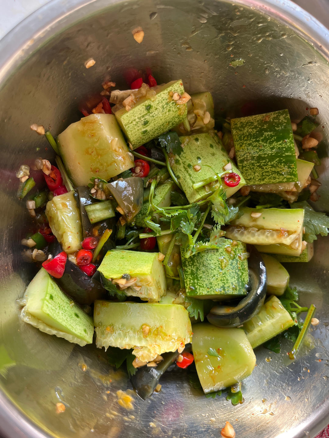 夏日开胃小凉菜“皮蛋拌黄瓜🥒”开胃减脂