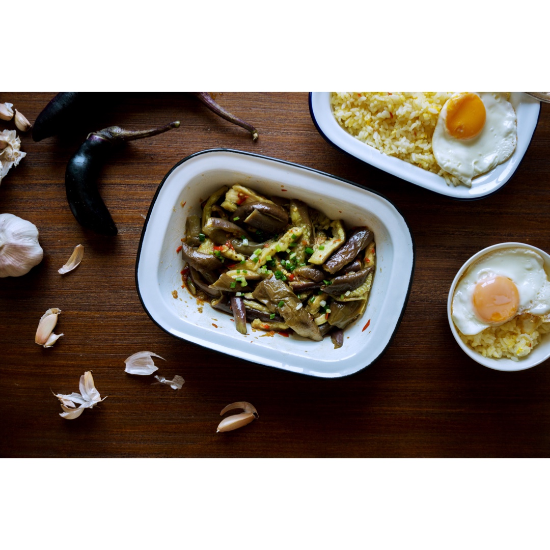 “Fat Cat Eat eat eat”