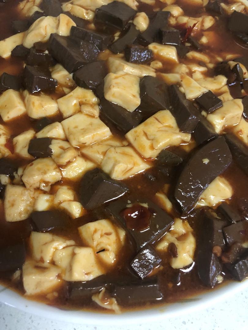 鸭血豆腐