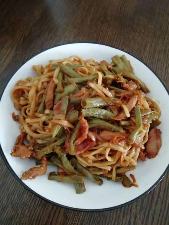 豆角焖面