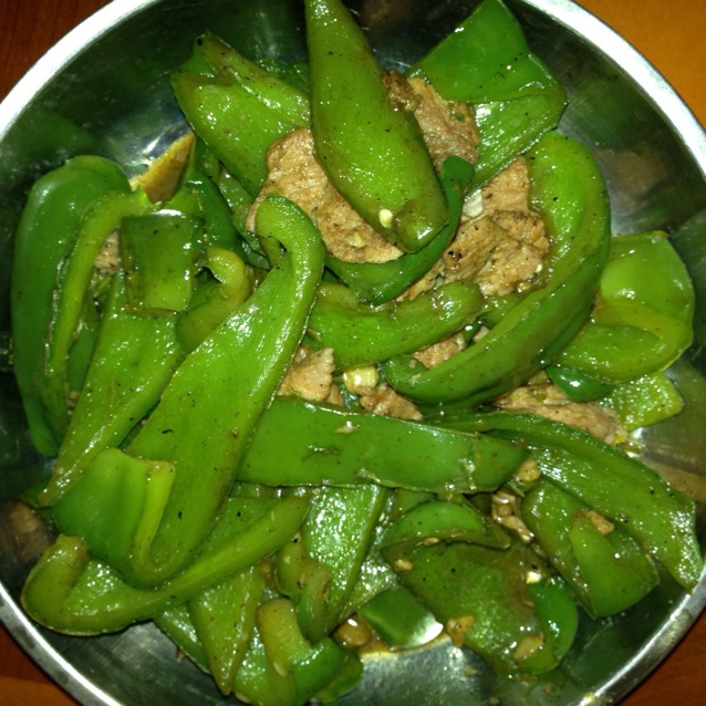 舌尖上的爱z做的青椒炒肉