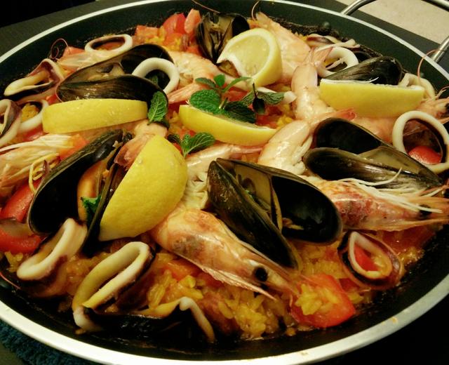 简易版西班牙海鲜饭的做法