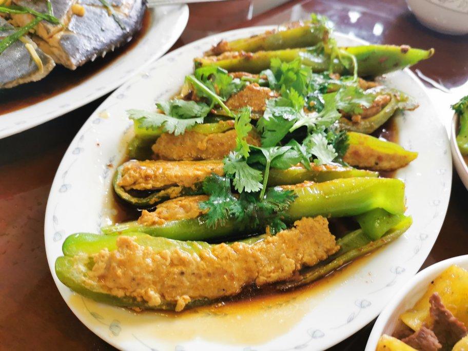 肉酿虎皮尖椒