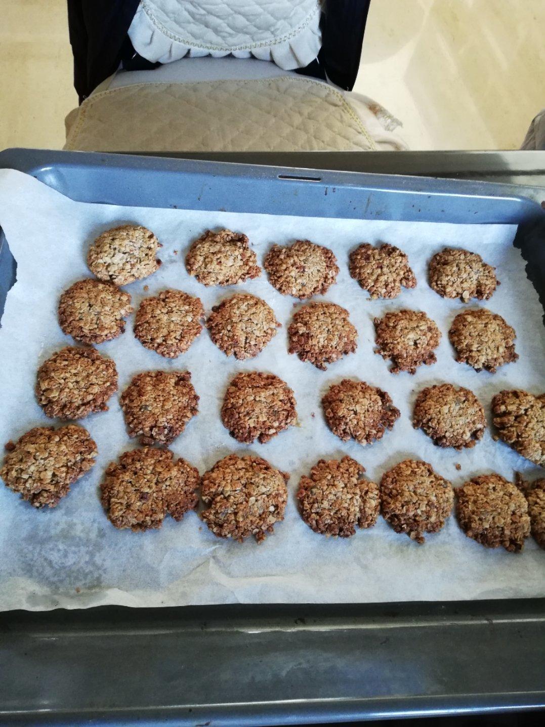 中岛老师的燕麦饼干