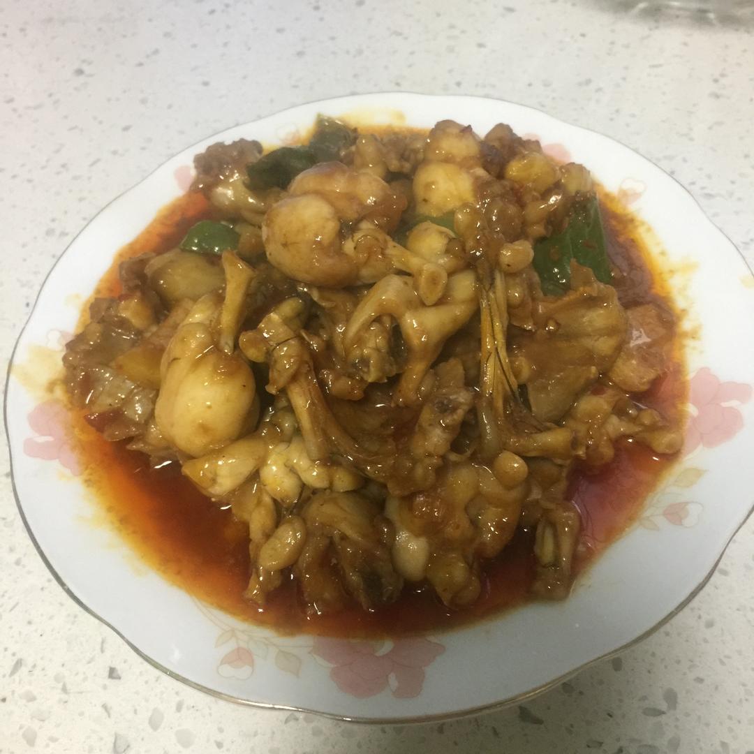 蒜香酱爆牛蛙