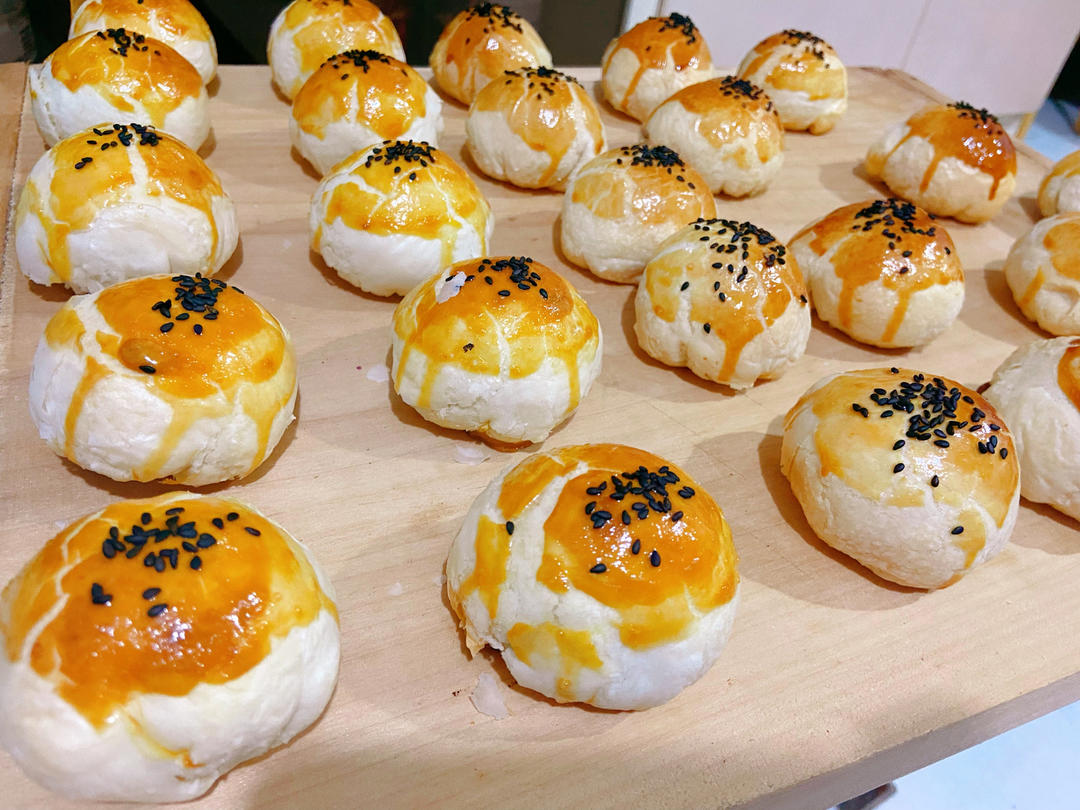 最详细的蛋黄酥（广式月饼🥮）方子修订版（新手必看）